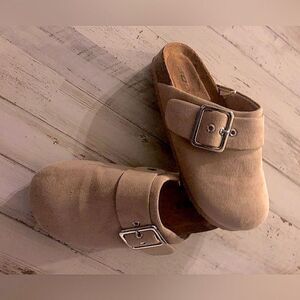 💕5️⃣for20 Soda slip Ons size 6M New without tags